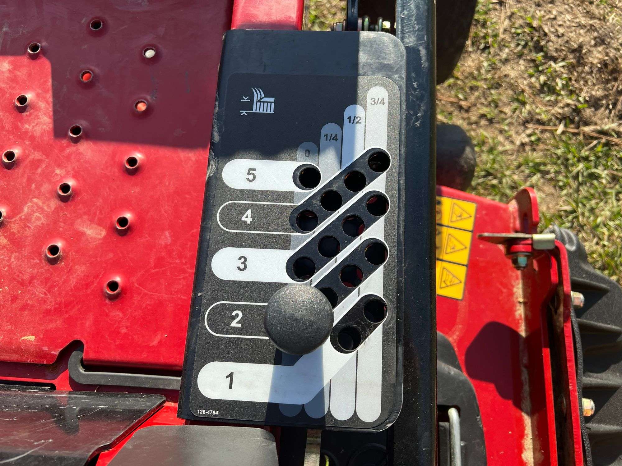 2021 Exmark Radius E-Series 48