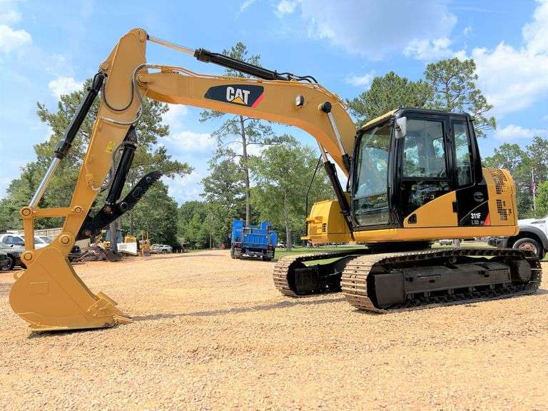 2016 Caterpillar 311 FLRR Enclosed Cab Excavator (1,759 Hours)