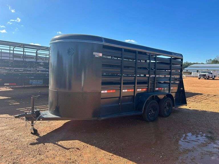 NEW 2024 Circle W 16' Bumper Pull Stock Trailer