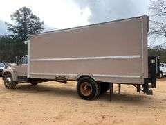 1998 Ford F700 2 Door Cargo Box Truck (123,242 Miles Showing)-Not Running
