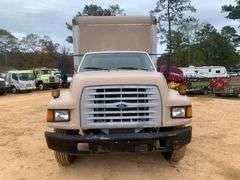 1998 Ford F700 2 Door Cargo Box Truck (123,242 Miles Showing)-Not Running