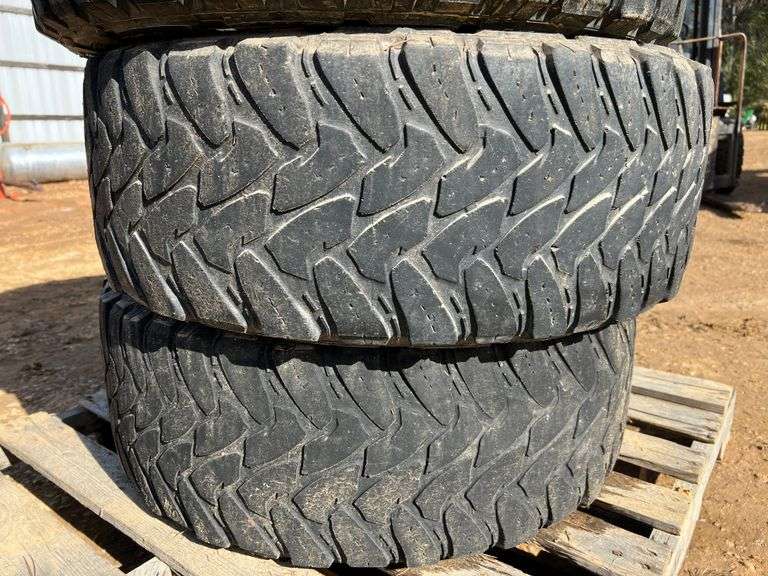 (4) Toyo M/T Open Country 315/60 R20 Tires