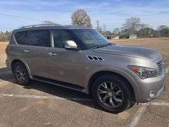 2014 Infiniti QX80 Luxury 4WD SUV - 220K Miles