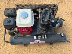 Central Pnuematic 8-Gallon Portable Air Compressor