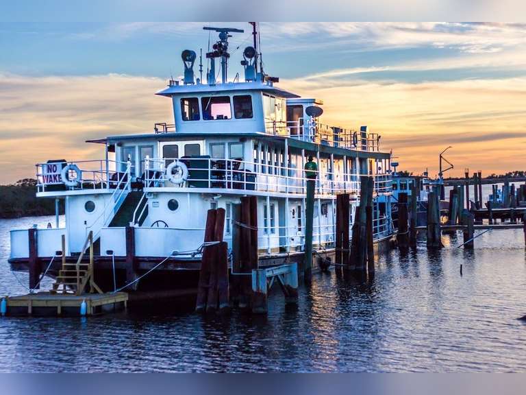 OVERNIGHT FISHING TRIP FOR 4 DOGWOOD LODGE, HOPEDALE, LA Jeff