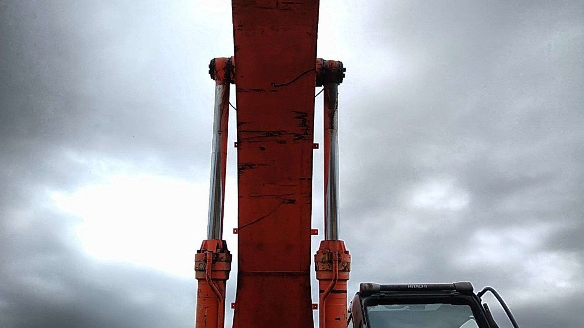 2005 HITACHI ZX450LC SN: FF016JQ011548 - Jeff Martin Auctioneers, Inc.