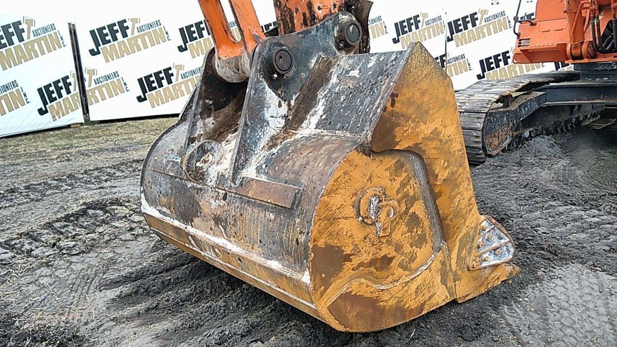 2005 HITACHI ZX450LC SN: FF016JQ011548 - Jeff Martin Auctioneers, Inc.