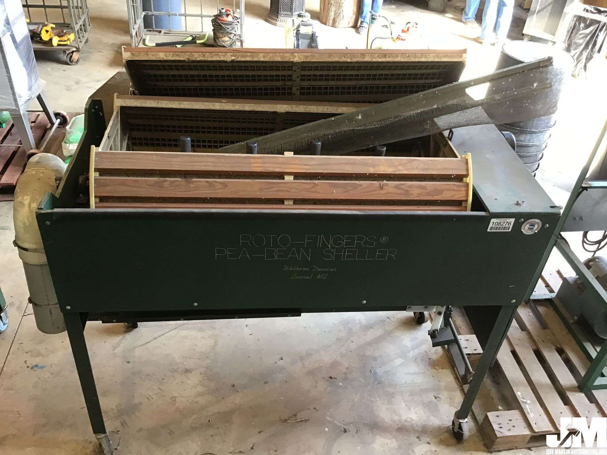 Amazon.com: Electric Wizard Bean & Pea Sheller: Home & Kitchen Vintage Magic Fingers pea/bean sheller. New in box never used. Z main image 2