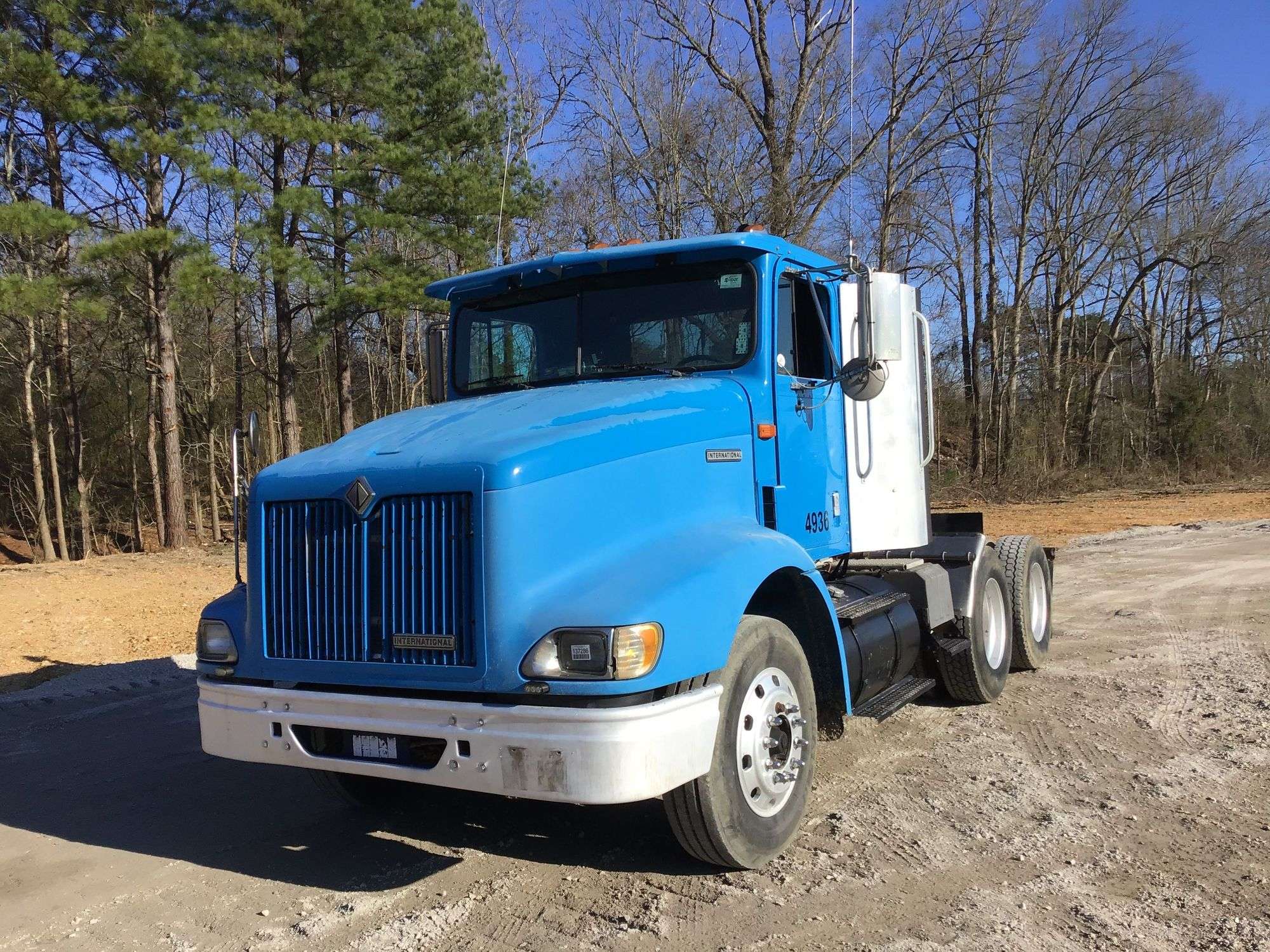 1998 INTERNATIONAL 9100 VIN: 2HSFRAMR0WC053692 T/A DAY CAB TRUCK