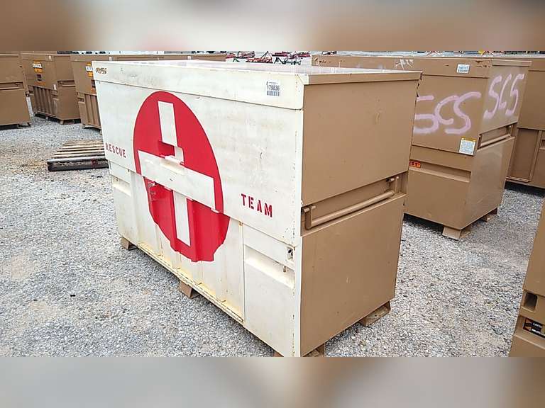 KNAACK MASTER STORAGE CHEST W/FIRST AID/SAFETY CONTENTS BACKBOARDS