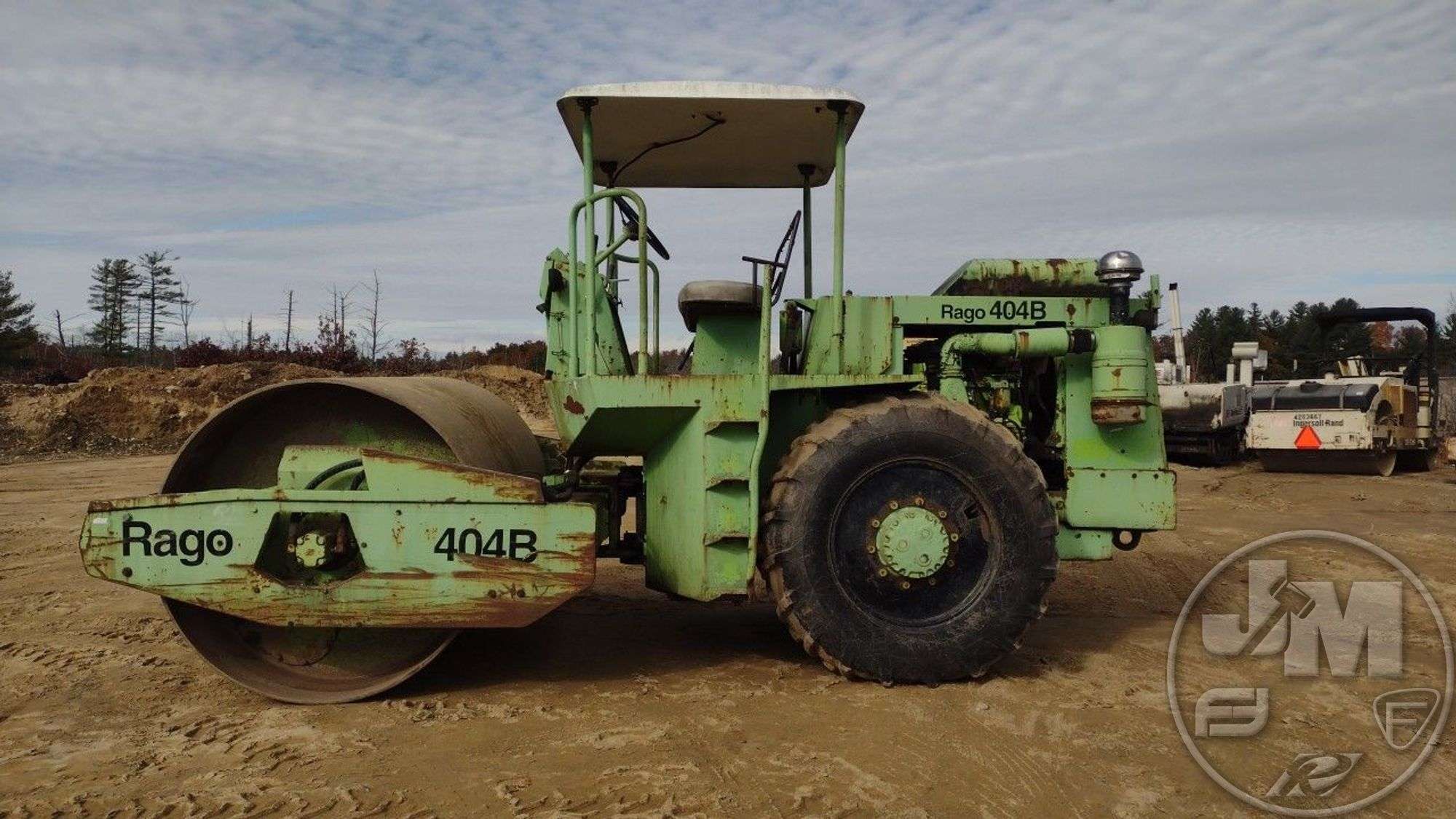 1979 RAYGO RUSTLER 404B SN: 09G1070 SINGLE DRUM VIBRATORY