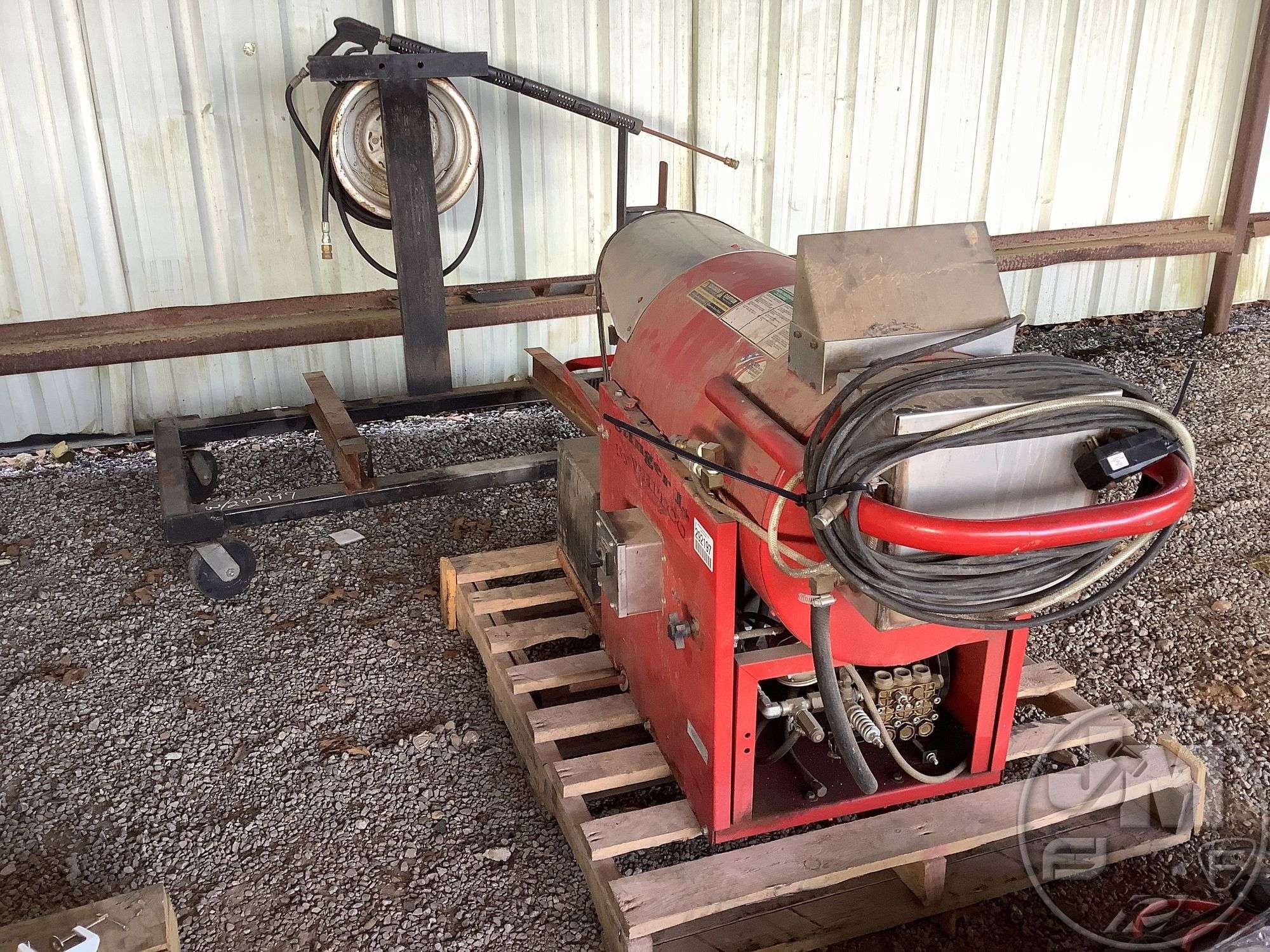 WHITCO STINGER 1+ PRESSURE WASHER SN: PL19485 - Jeff Martin