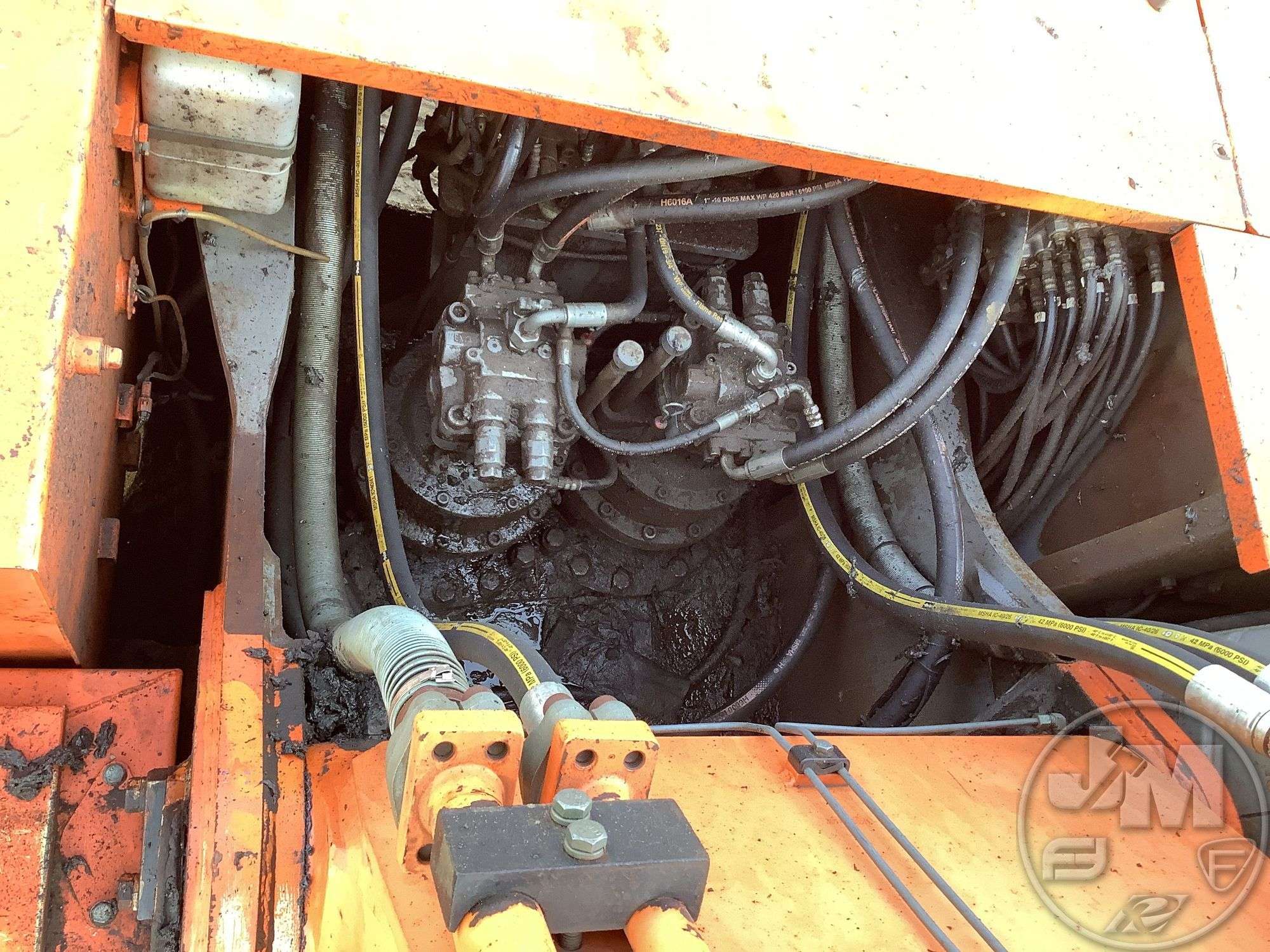 2003 HITACHI ZX450LC HYDRAULIC EXCAVATOR SN: HCM16J00P00010524
