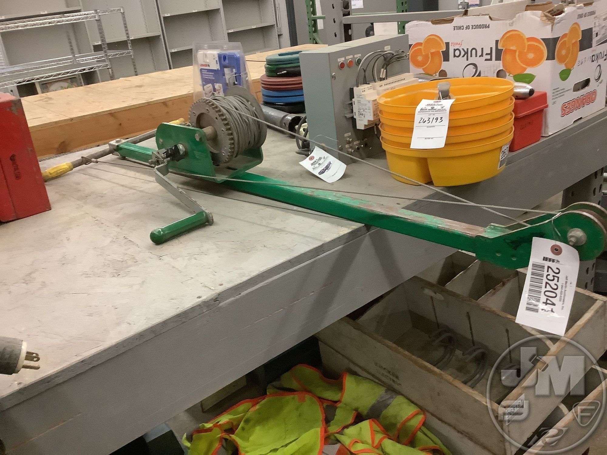 GREENLEE 766 M5 CABLE PULLER 1500 LBS - Jeff Martin Auctioneers, Inc.