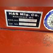 H&S XL-82 SN: A7389 FORAGE BOX - Jeff Martin Auctioneers, Inc.
