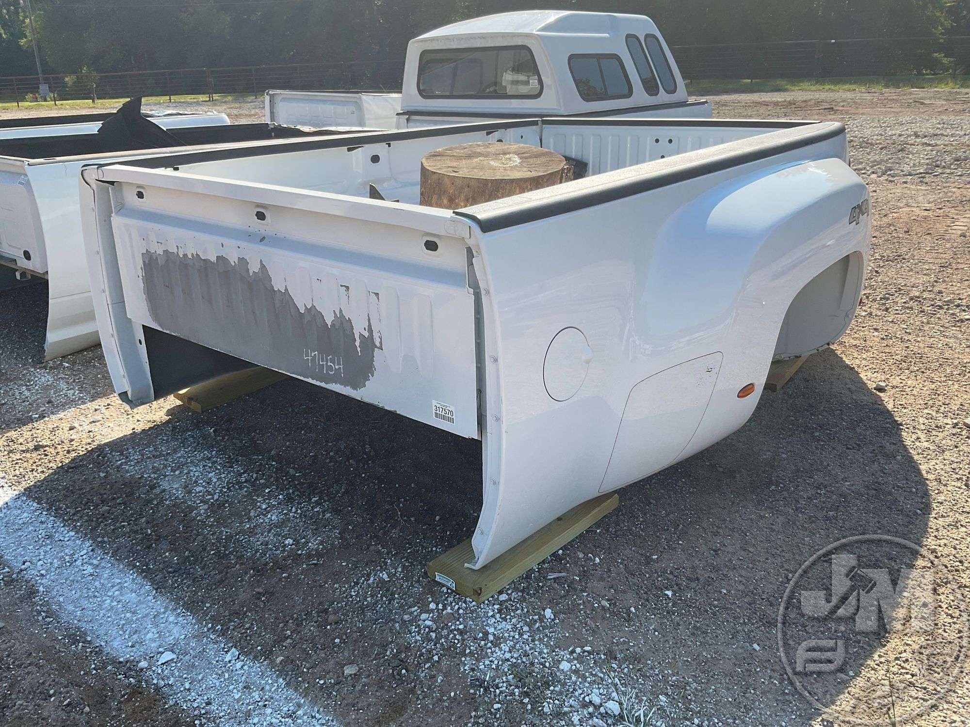 3500 DURAMAX 3500 FLAT BED TRUCK - Dogface Heavy Equipment Sales, image size:2000x1500