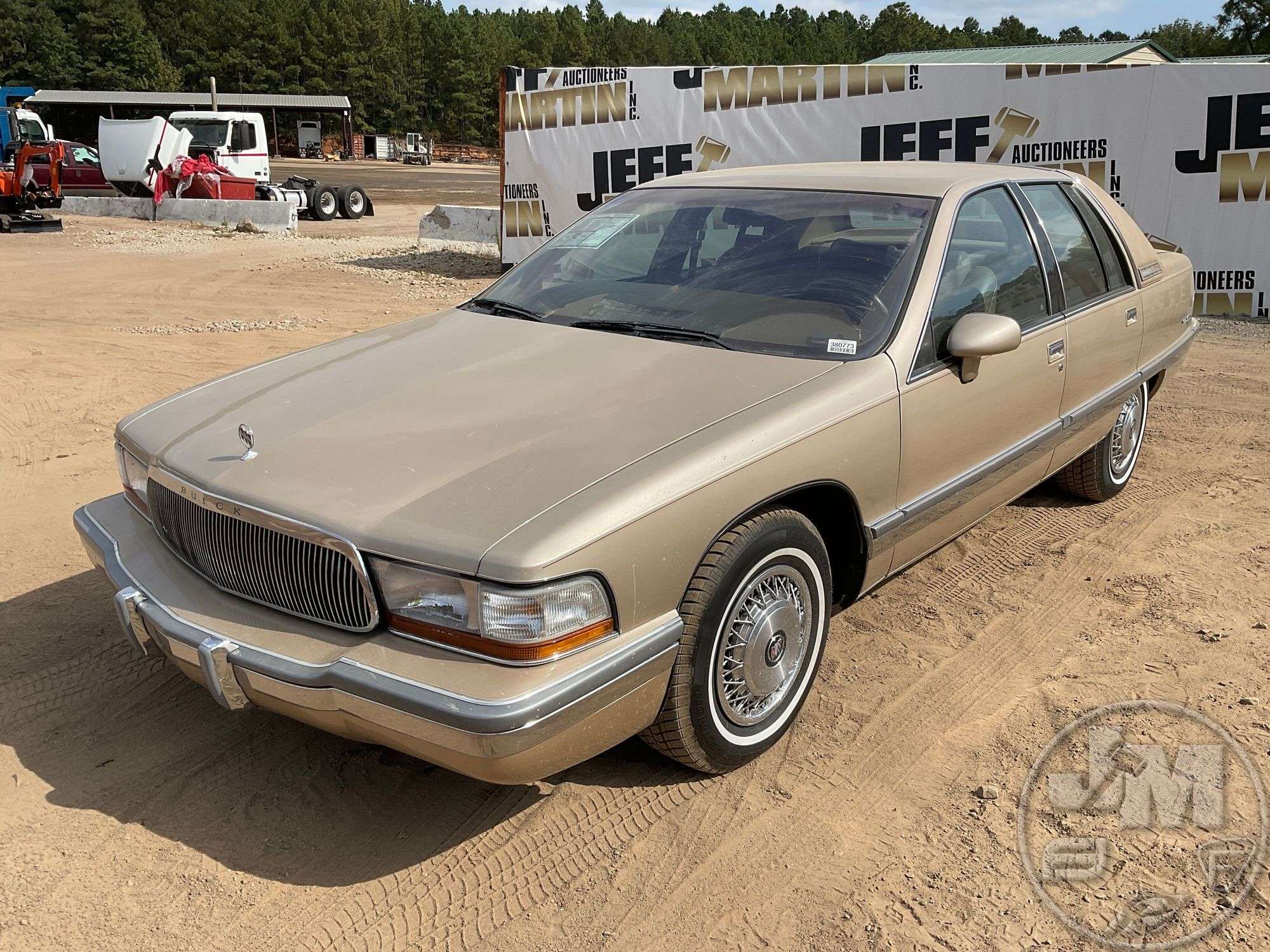 1993 BUICK ROADMASTER VIN: 1G4BT5373PR419161 - Jeff Martin