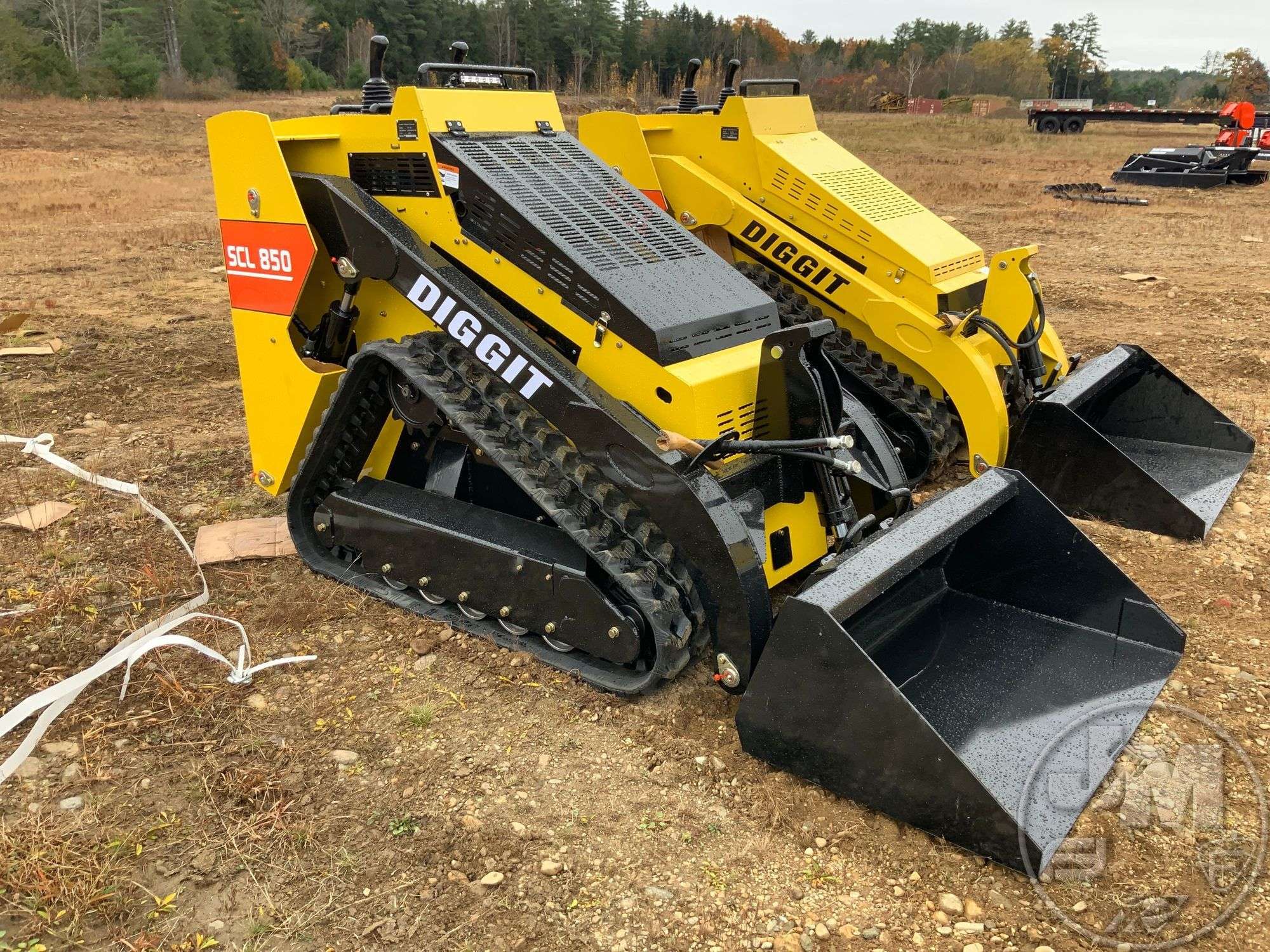 2023 DIGGIT MODEL SCL 850 MULTI TERRAIN LOADER SN