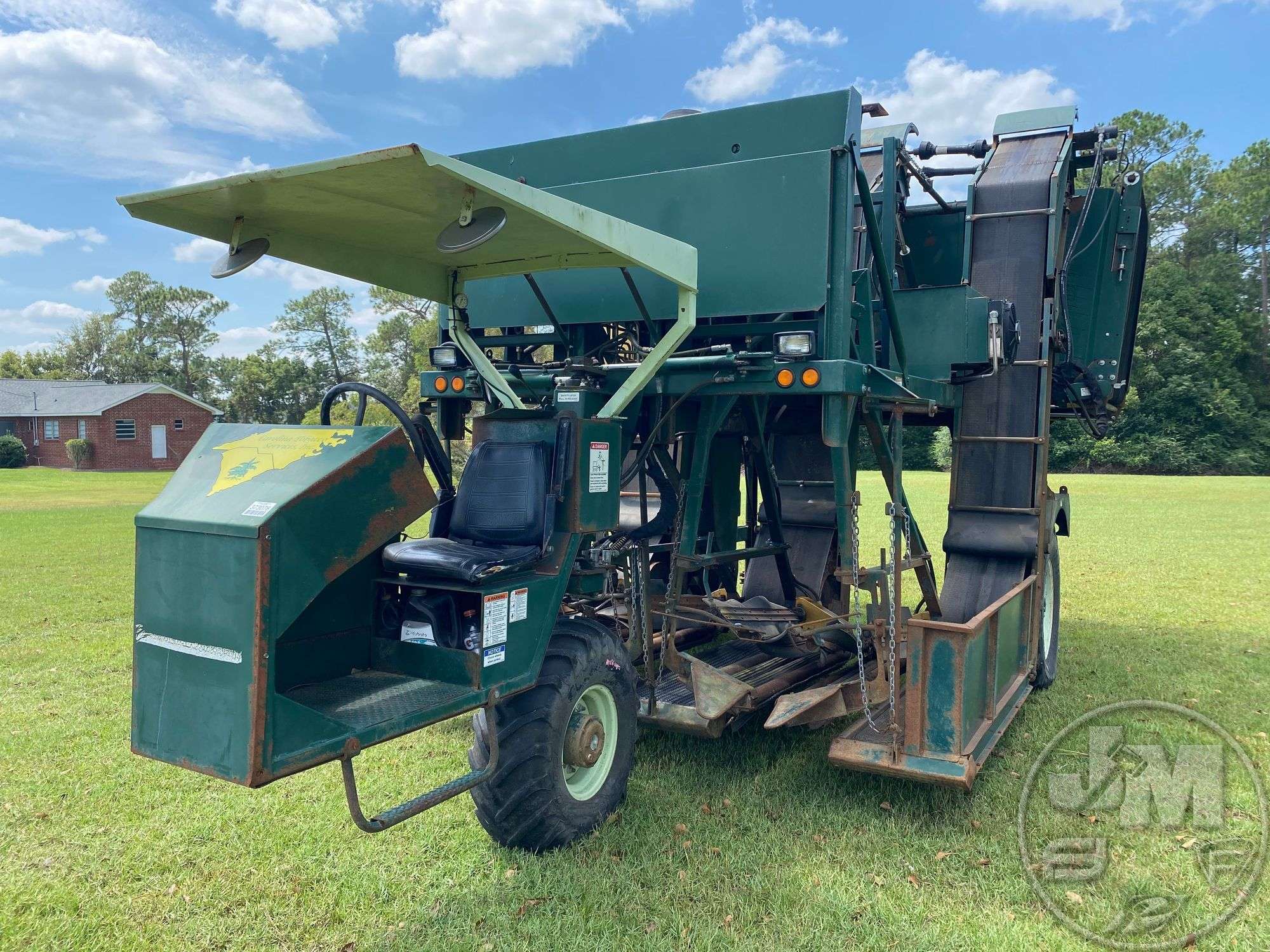 CAROLINA TOBACCO SERVICES 50 SN: RL500402 SELF PROPELLED TOBACCO HARVESTER 