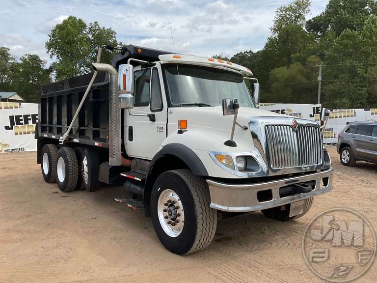 2007 INTERNATIONAL SF637 TRI-AXLE DUMP TRUCK VIN