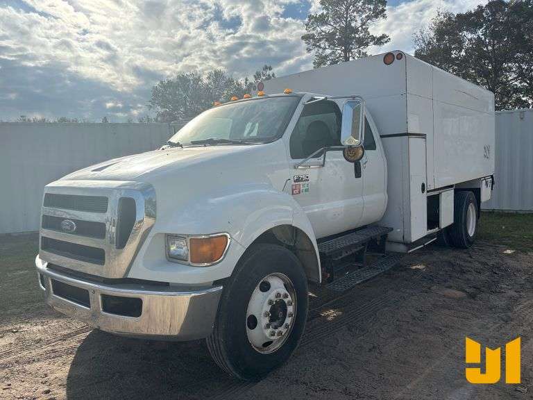 2007 FORD F-750XL SUPER DUTY EXTENDED CAB DEBRIS TRUCK VIN ...