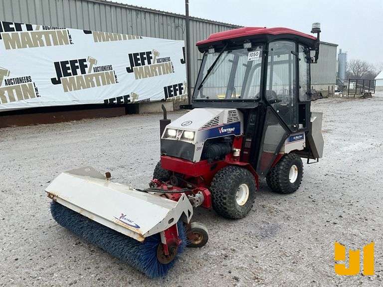 VENTRAC ARTICULATING 4200 VXD  4X4 TRACTOR SN: 4200-WEB4448