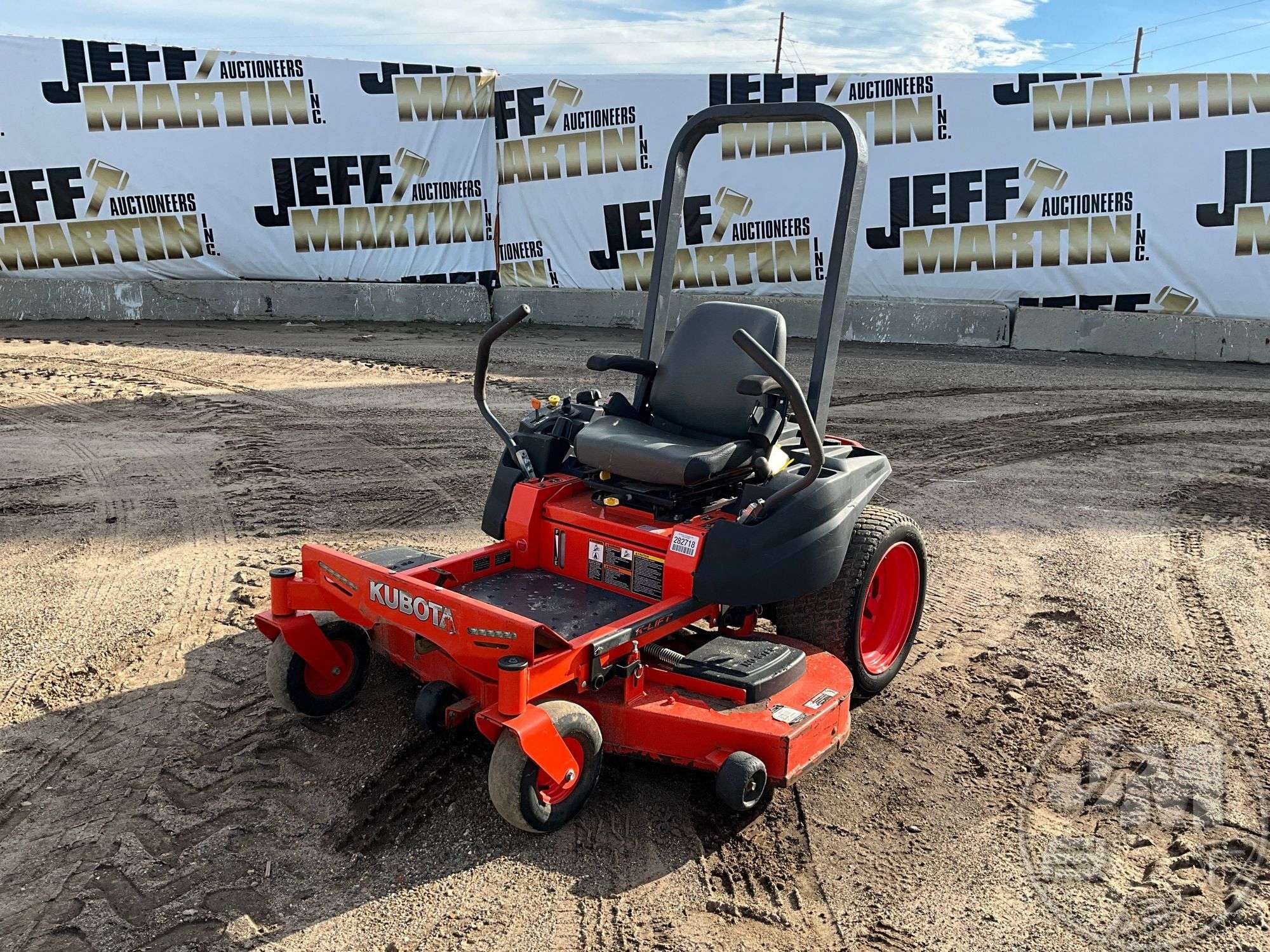 KUBOTA ZG127S-54 ZERO TURN SN: 11728 - Jeff Martin