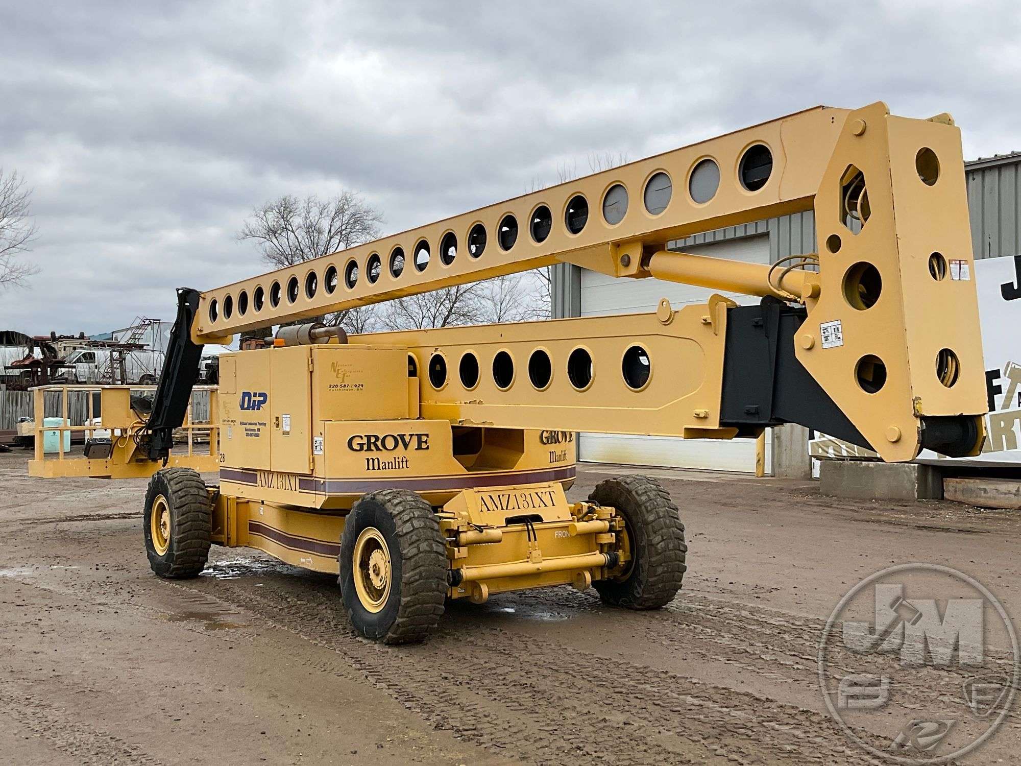 1999 GROVE AMZ 131XT 4X4 ARTICULATED BOOM LIFT SN: 251965