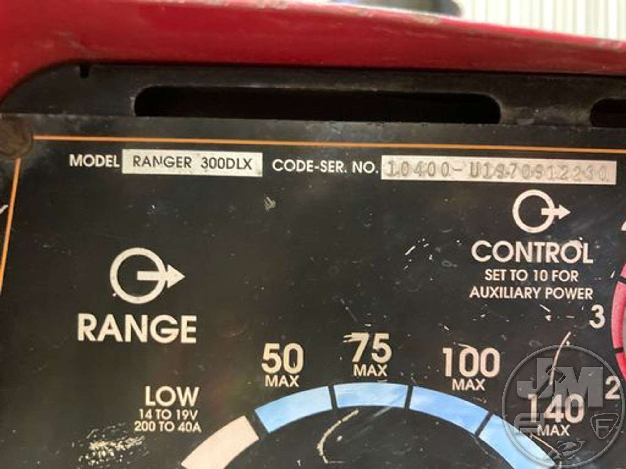 LINCOLN RANGER 300 DLX WELDER SN: 10400-U1970912236 - Jeff Martin