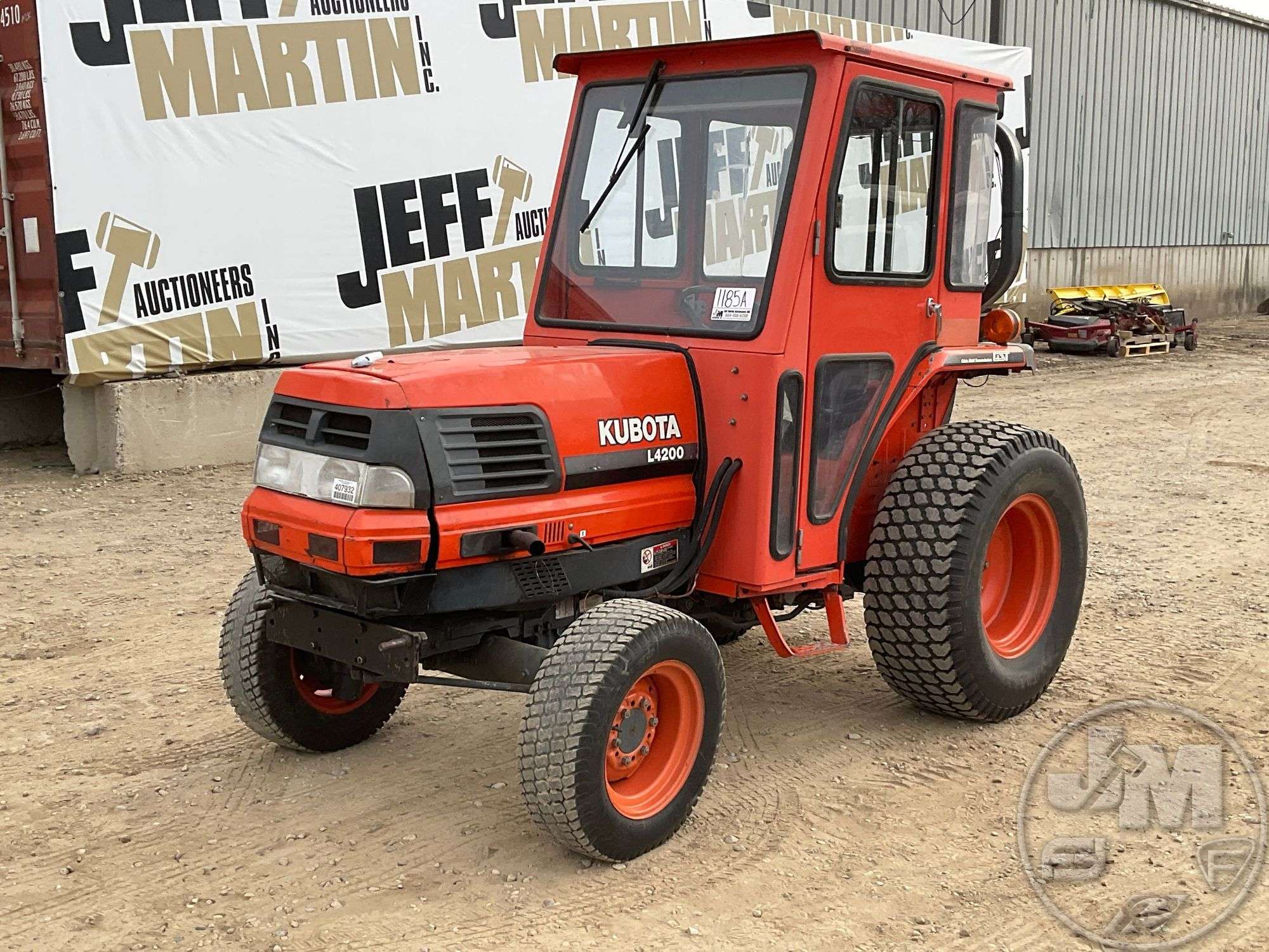 KUBOTA L4200 4X4 TRACTOR SN: 55404 - Jeff Martin Auctioneers, Inc.