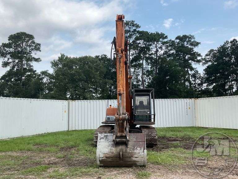 HITACHI EX200LC-5 HYDRAULIC EXCAVATOR SN: 14H84606 - Jeff Martin ...