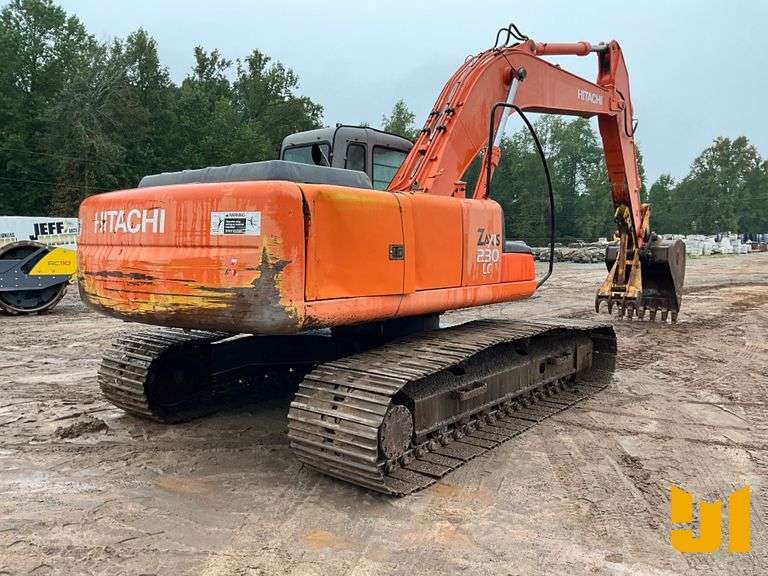 (依頼品) hiroki56さま　100マ2023ver 2005 HITACHI ZX230LC HYDRAULIC EXCAVATOR SN: ARJ410235