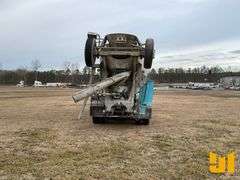 2017 MACK GU (GRANITE) QUAD AXLE REAR DISCHARGE MIXER TRUCK VIN: 1M2AX04C2HM036972