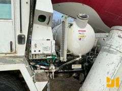 2014 OSHKOSH S. SERIES TRI-AXLE FRONT DISCHARGE MIXER TRUCK VIN: 10TAFLGF5ES770894