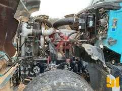 2017 MACK GU (GRANITE) QUAD AXLE REAR DISCHARGE MIXER TRUCK VIN: 1M2AX04C2HM036972