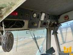 2014 OSHKOSH S. SERIES TRI-AXLE FRONT DISCHARGE MIXER TRUCK VIN: 10TAFLGF5ES770894