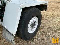 2014 OSHKOSH S. SERIES TRI-AXLE FRONT DISCHARGE MIXER TRUCK VIN: 10TAFLGF5ES770894
