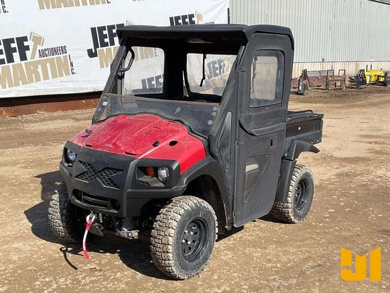 2014 CLUB CAR XRT 950 UTV SN KY1418458613 Jeff Martin Auctioneers, Inc.