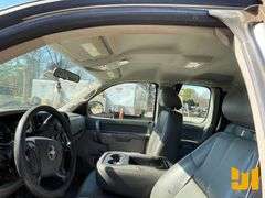 2012 CHEVROLET SILVERADO 2500HD WT DOUBLE CAB 4X4 PICKUP VIN: 1GC2KVC83CZ313139