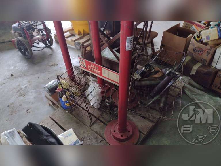 DISPLAY BARRIERS, GREASE GUNS, HOSE CLAMP RACKS, TABLE SAW, METAL Freije & Freije Auctioneers