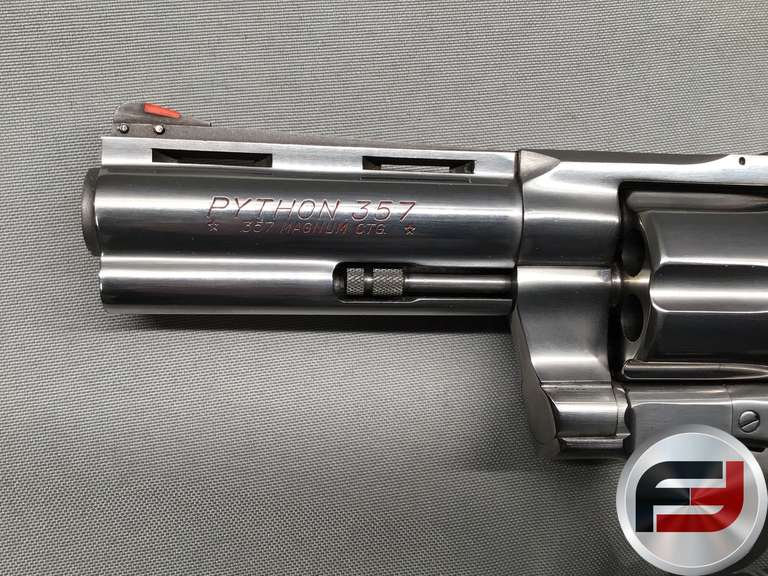 1983 COLT PYTHON - Freije & Freije Auctioneers