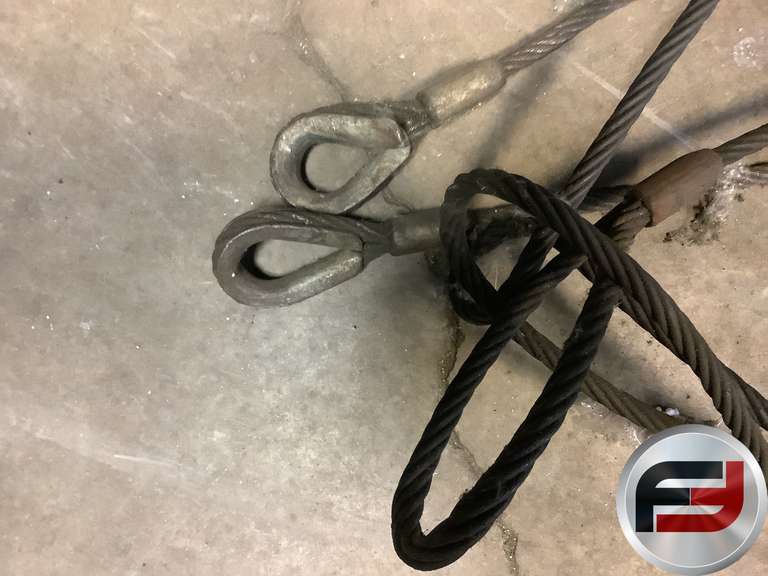 2 CABLES, 1 WITH RIGGING RING - Freije & Freije Auctioneers