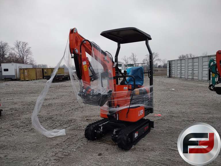 UNUSED 2024 AGT L12R MINI EXCAVATOR SN: L12R2024072600621