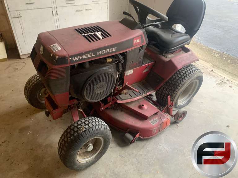 TORO WHEEL HORSE 520H RIDING MOWER SN 7901037 Freije & Freije