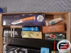 FLAT OF KNIVES, 4 FIXED BLADE, 9 FOLDING