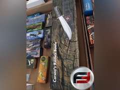 FLAT OF KNIVES 12 FOLDING 2 FIXED BLADES