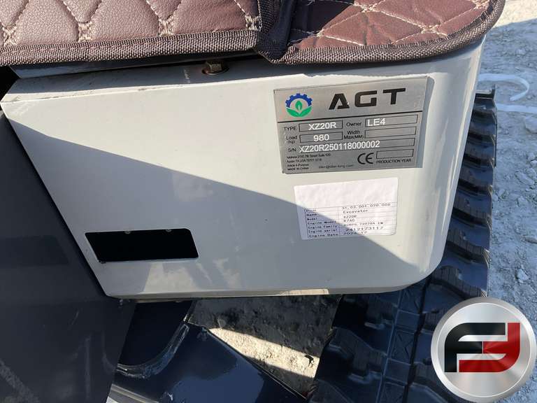 UNUSED 2024 AGT XZ20R MINI EXCAVATOR SN: XZ20R250118000002