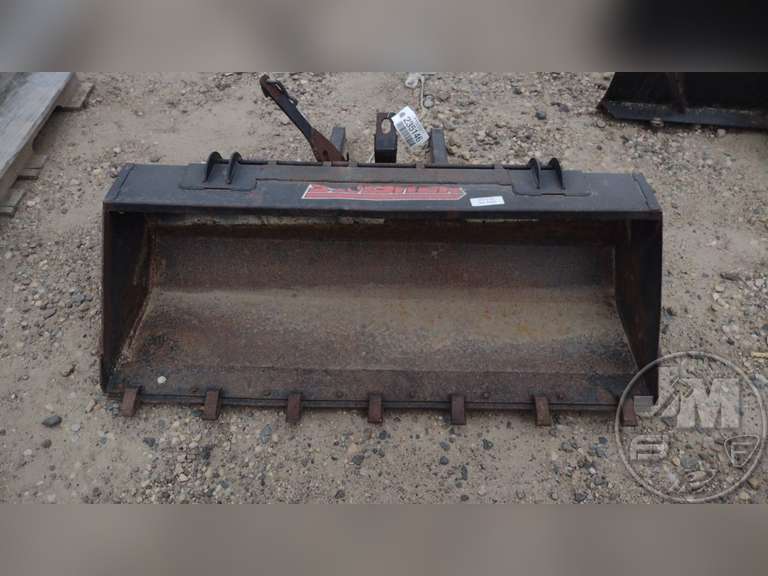 SWISHER MATERIAL BUCKET Fahey Sales Auctioneers & Appraisers