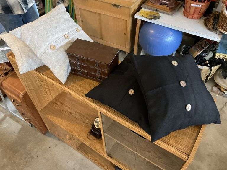 Jewelry box and throw pillows Legacy Auction Company