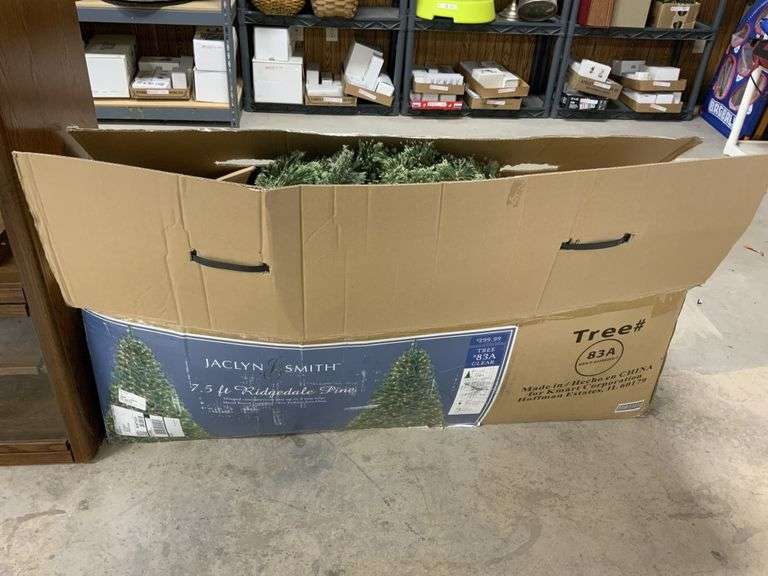 7.5 ft Christmas tree Legacy Auction Company